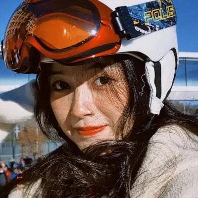 冲出性爱营 海报